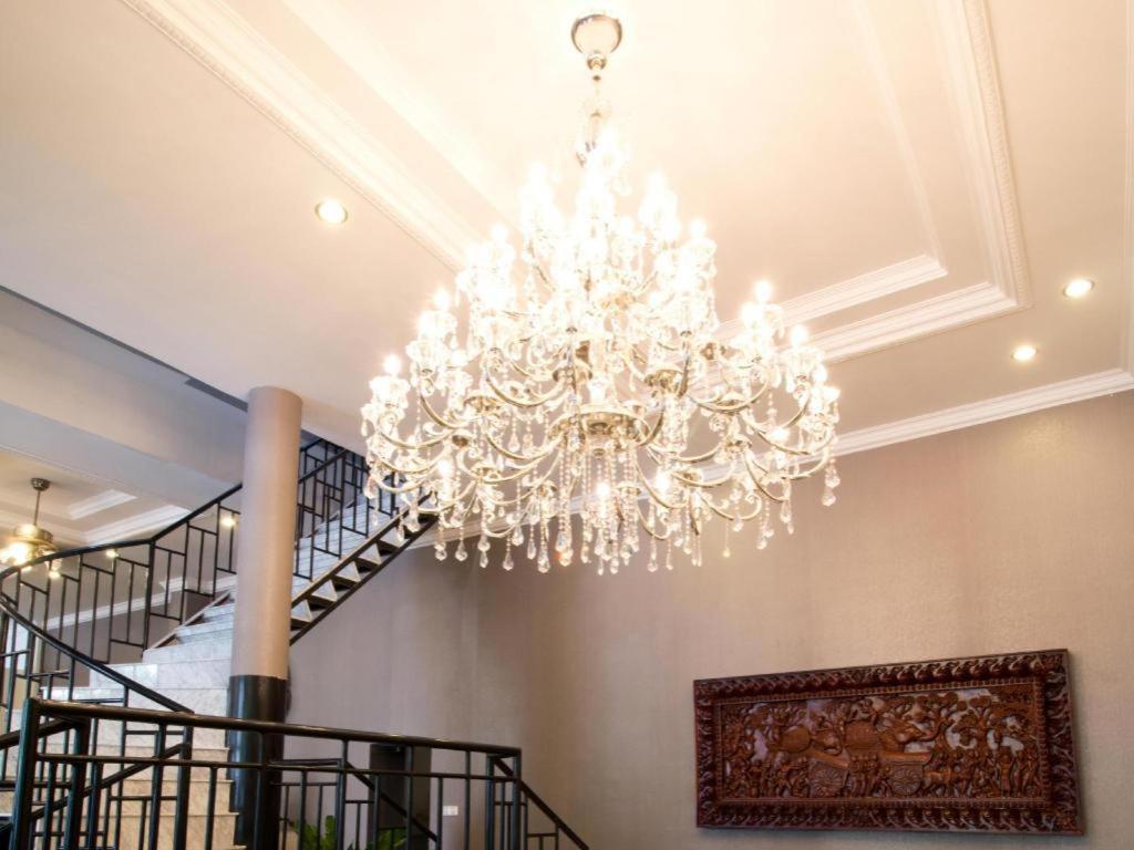 De Art Hotel Phnom Penh Esterno foto