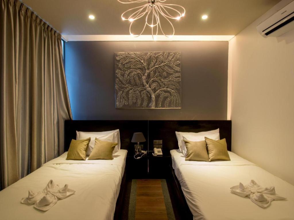 De Art Hotel Phnom Penh Esterno foto