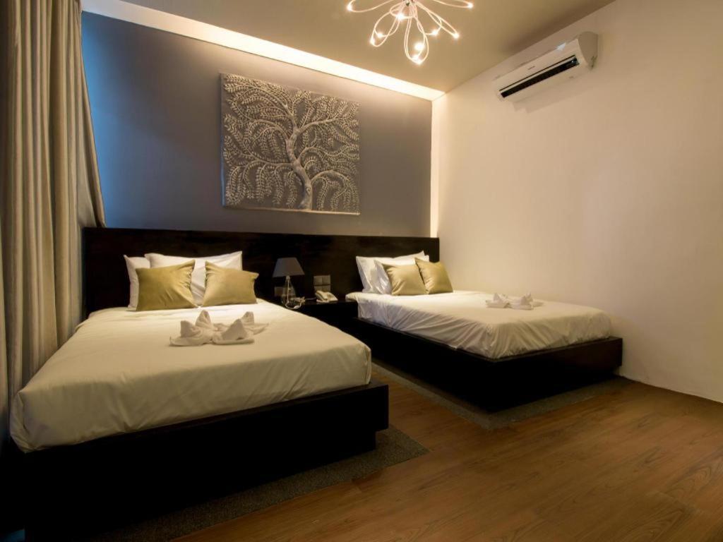 De Art Hotel Phnom Penh Esterno foto