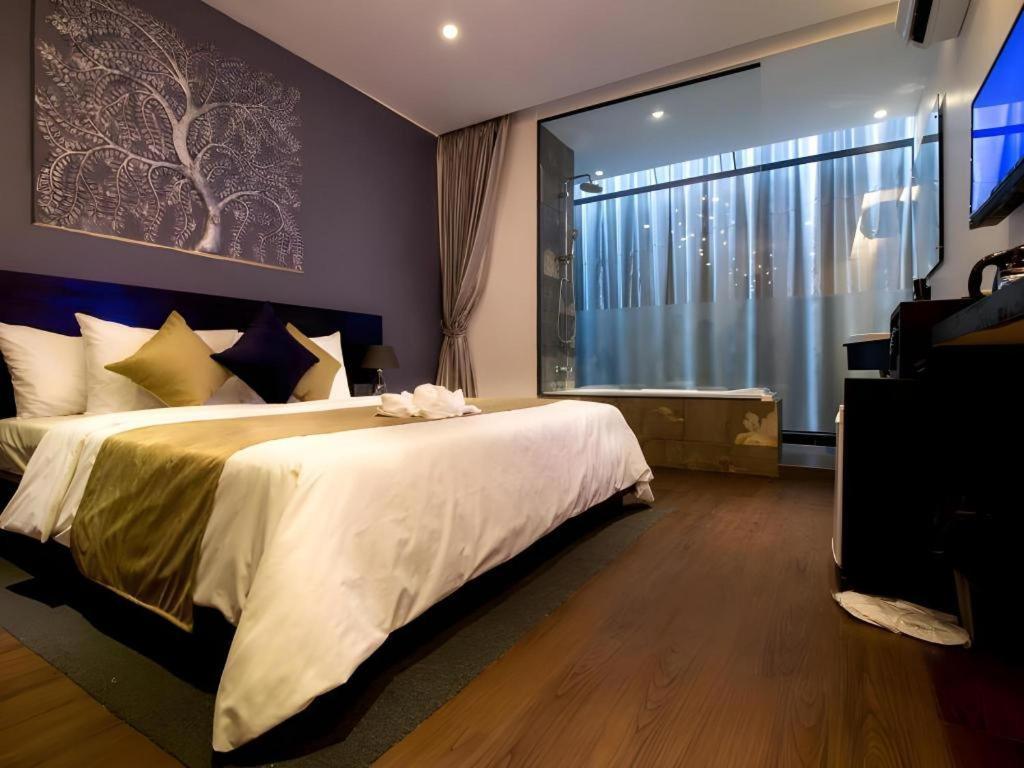 De Art Hotel Phnom Penh Esterno foto