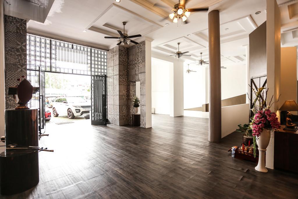 De Art Hotel Phnom Penh Esterno foto